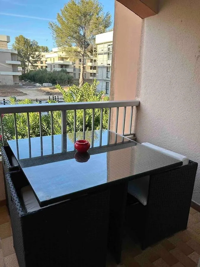 Apartment Pin Rollan Beach Saint-Mandrier-sur-Mer France